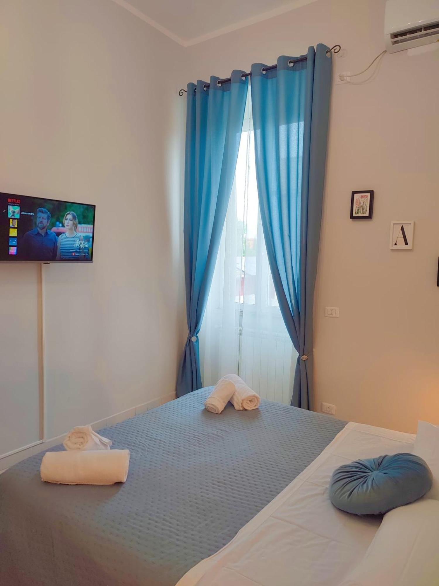 F.A.M. Rooms Чампино Екстериор снимка