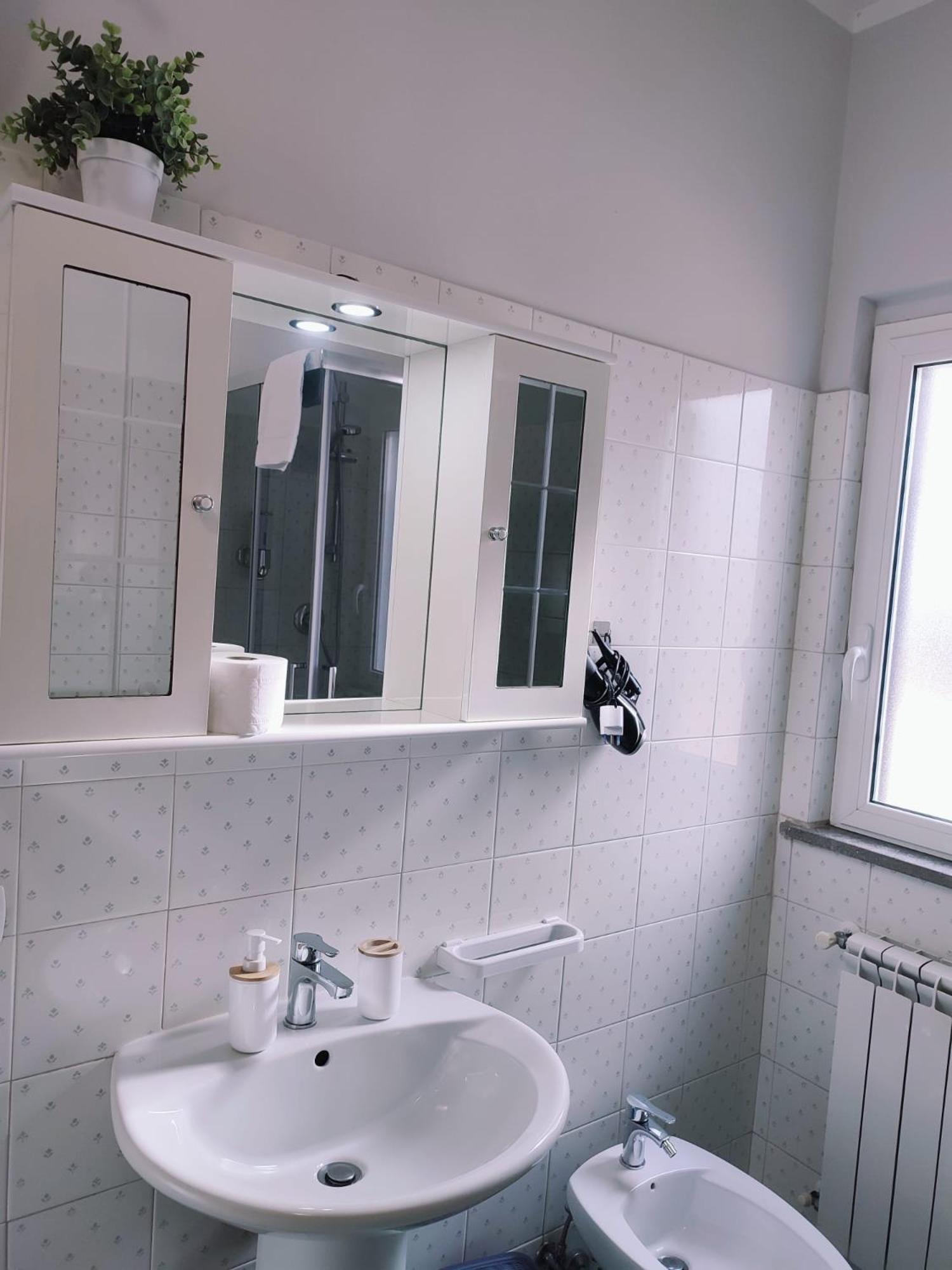 F.A.M. Rooms Чампино Екстериор снимка
