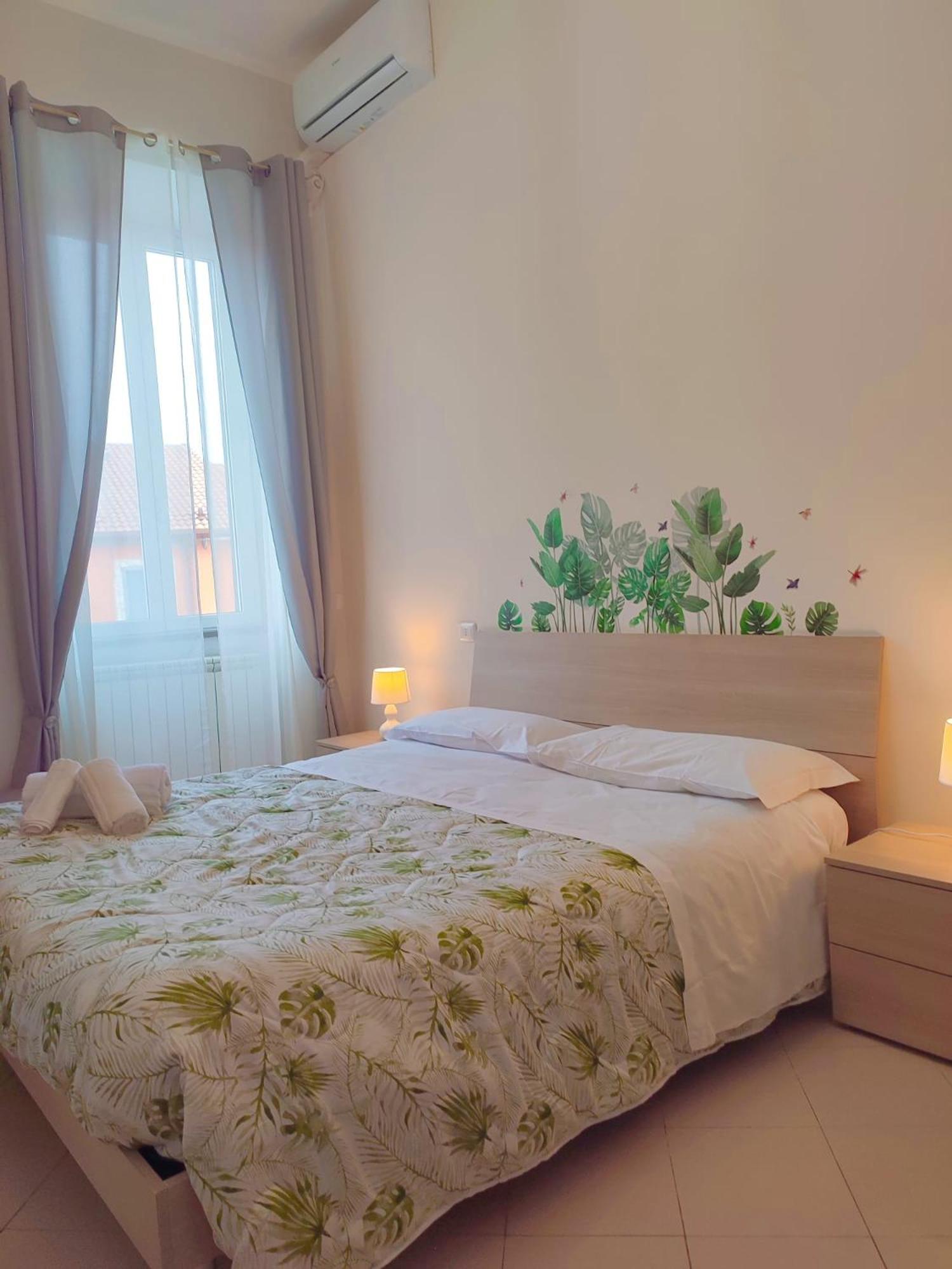 F.A.M. Rooms Чампино Екстериор снимка