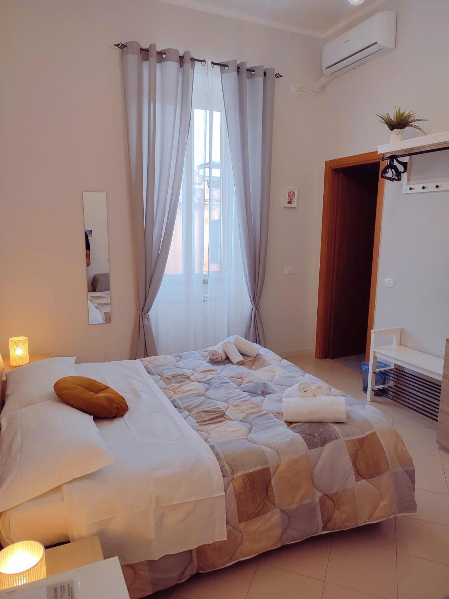 F.A.M. Rooms Чампино Екстериор снимка